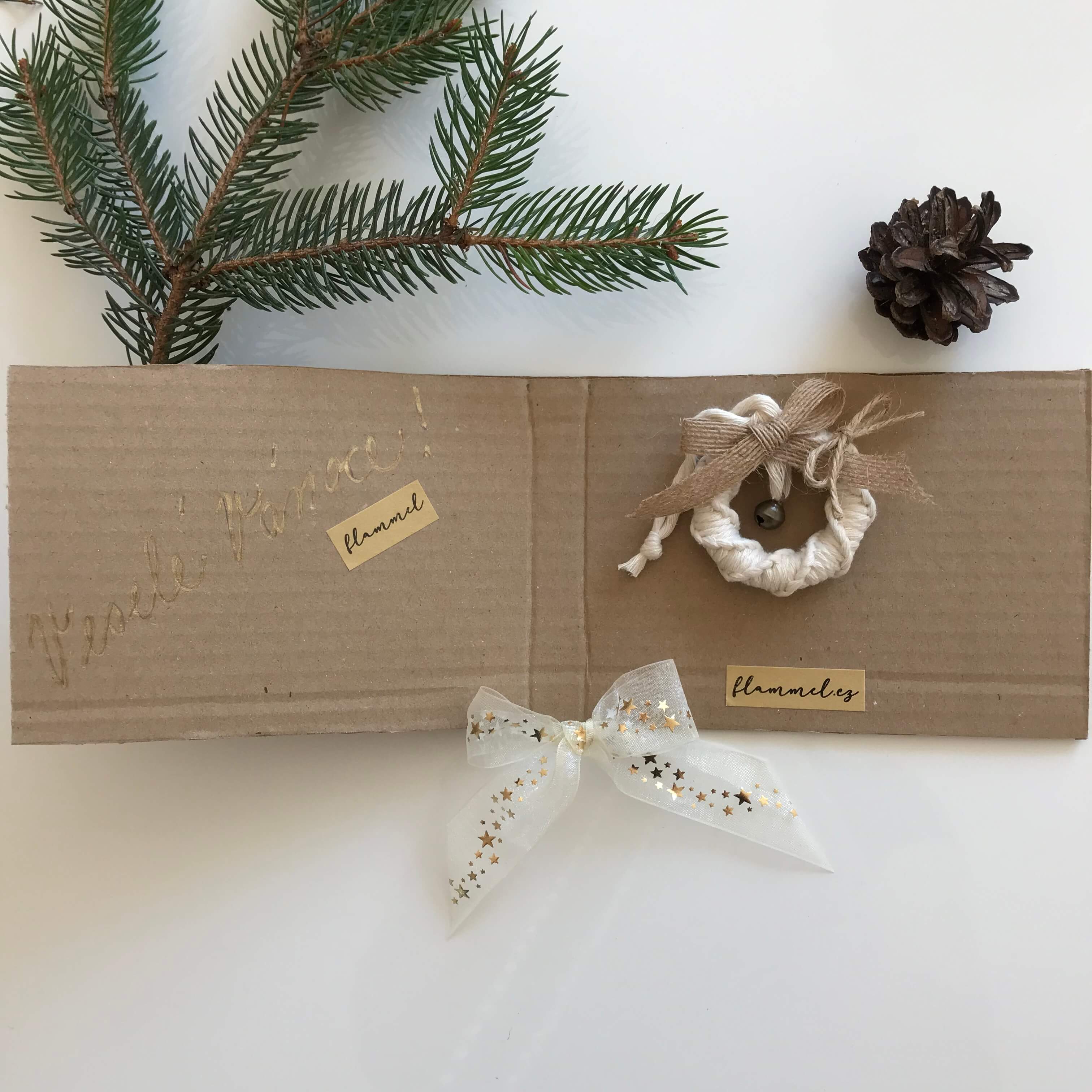 Macramé vánoční věnec jingle bell 2