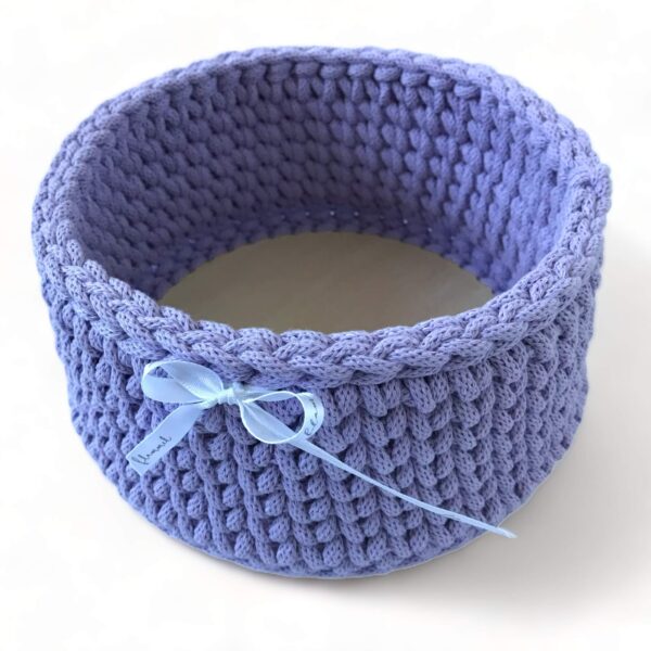Háčkovaný košík 20 cm levandulový - Image 2