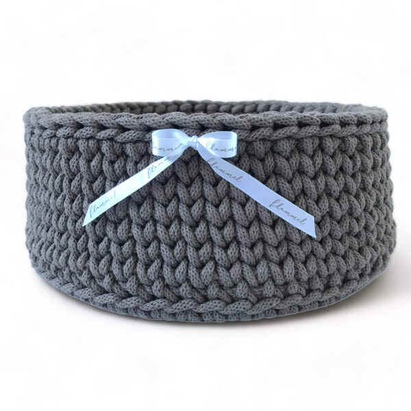 Háčkovaný košík 25 cm v barvě mokka