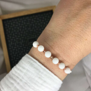 Macramé náramek, minerální kámen jadeit a filigránový korálek