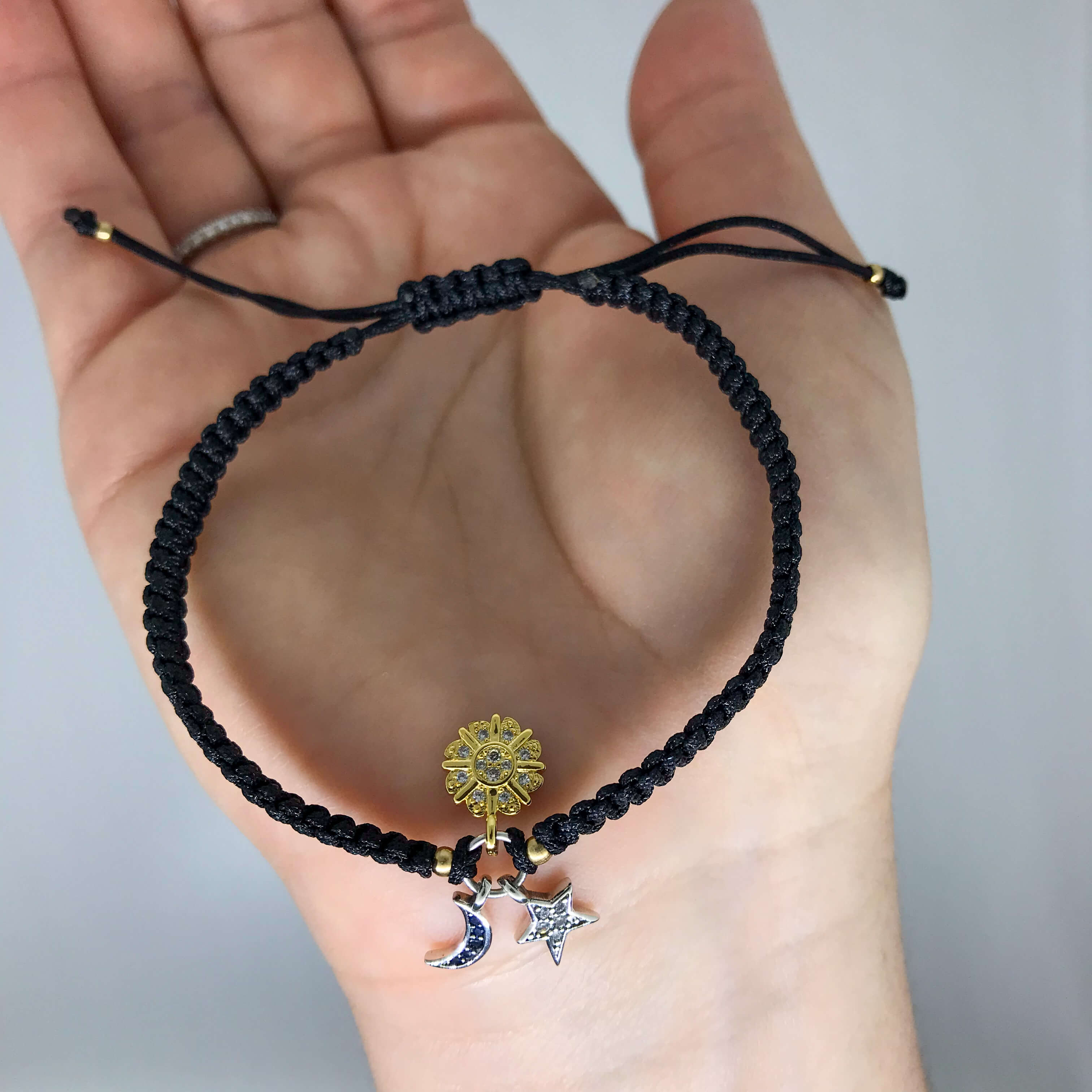 Macramé náramek slunce, měsíc, hvězda 3